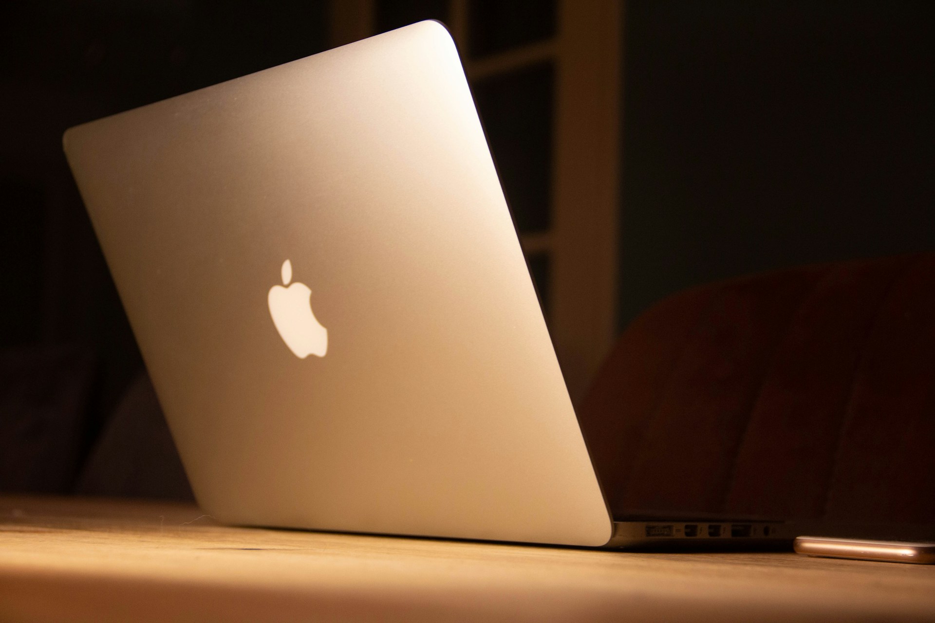 Standing desk pro mini – compact rhythm for flexible work